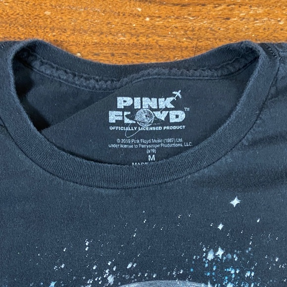 Pink Floyd Black cropped Tee T shirt prism the dark side of the moon Medium - Picture 6 of 9